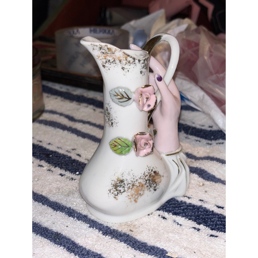 Vintage Porcelain Hand Holding Pitcher Bud Vase Pink Roses Gold Gilt Ceramic - Picture 2 of 9